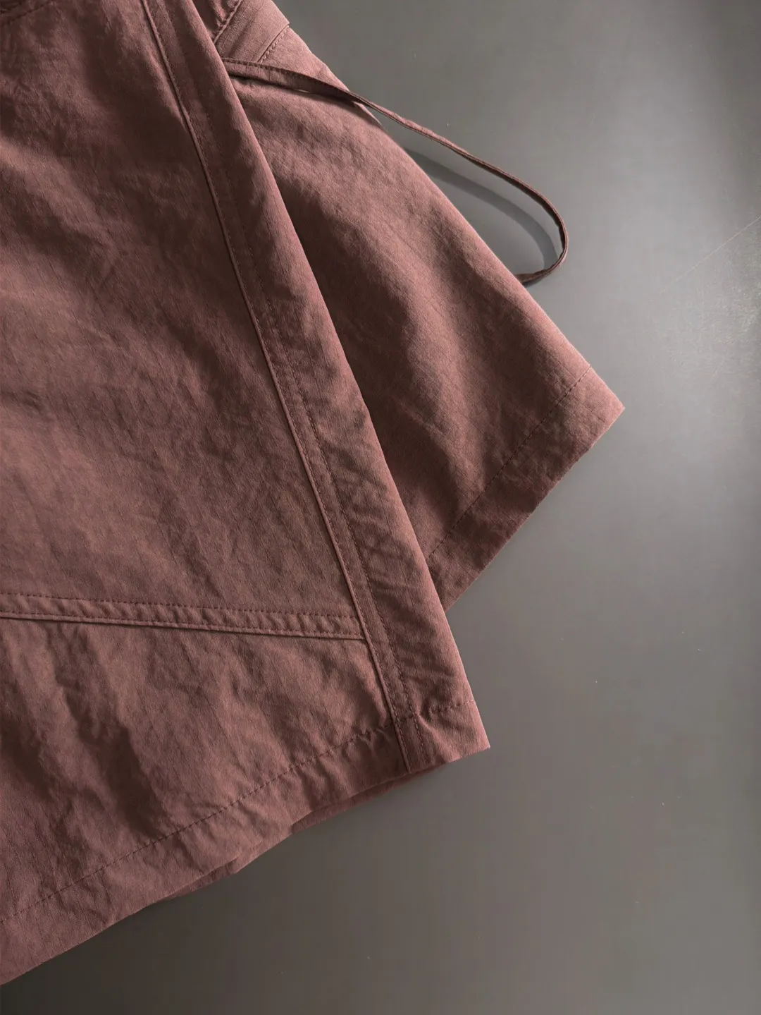 Next day shipment P160 Premium Burberry 2026 Spring/Summer New Arrival elastic band casual shorts, counter-customized fabrics Breathable, high comfort, impeccable details, brand element design concept, reflecting high quality. It feels delicate and soft! It presents a casual cut and the upper body shape is great! Sizes:S-3XL